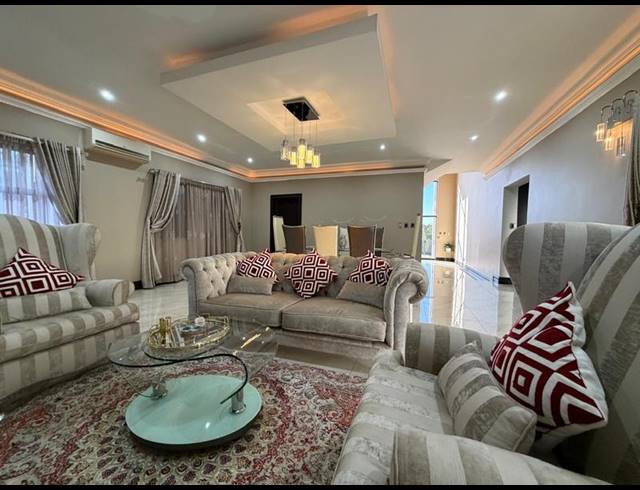 4 BEDROOM HOUSE FOR SALE IN BLUE VALLEY GOLF ESTATE